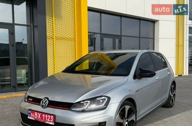 Хэтчбек Volkswagen Golf GTI 2017 в Львове