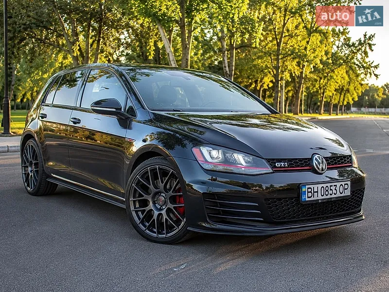 Volkswagen Golf GTI 2016