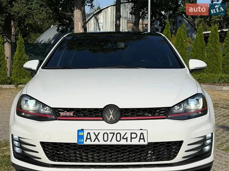 Volkswagen Golf GTI 2016