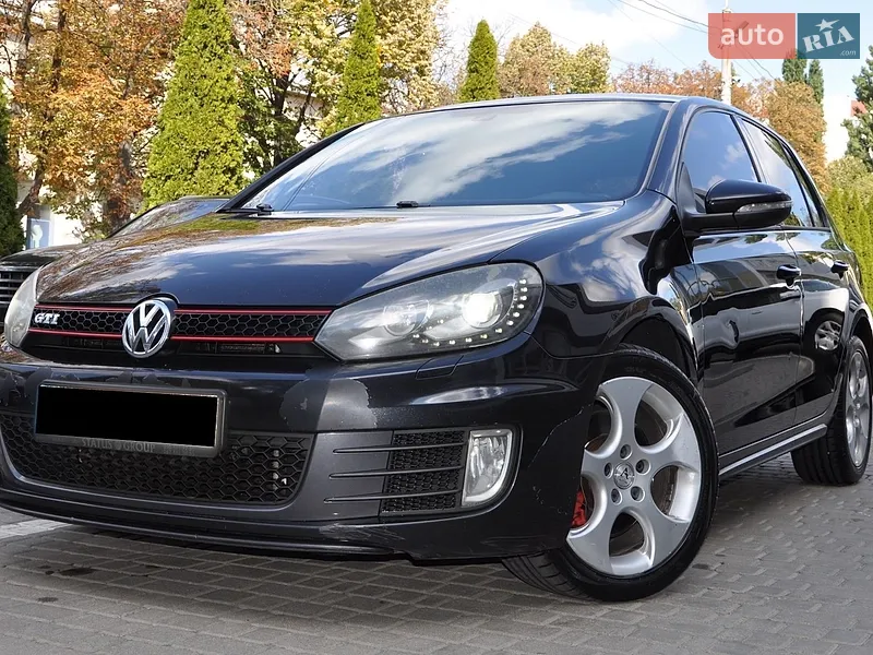 Volkswagen Golf GTI