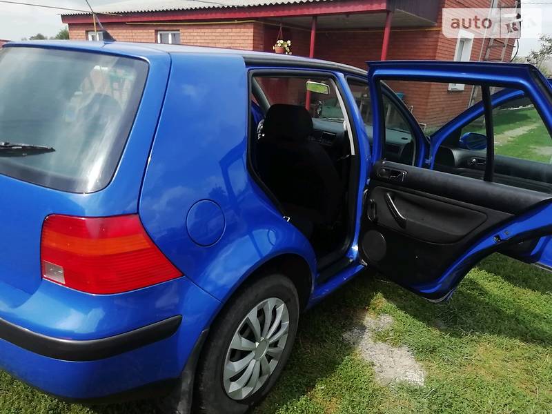 Volkswagen Golf IV