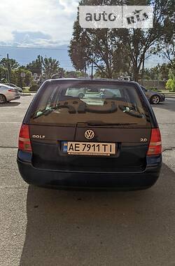 Универсал Volkswagen Golf IV 2003 в Днепре