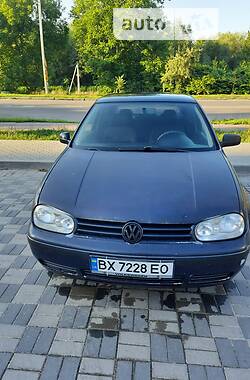 Хэтчбек Volkswagen Golf IV 1999 в Хмельницком