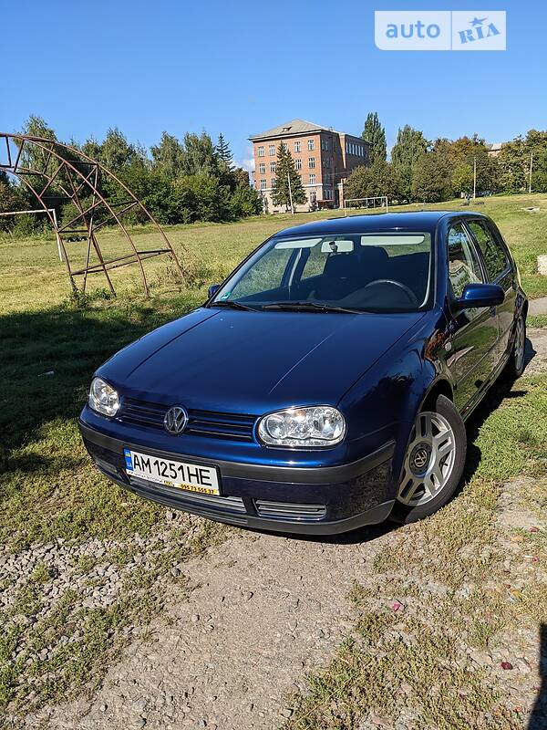 Volkswagen Golf IV