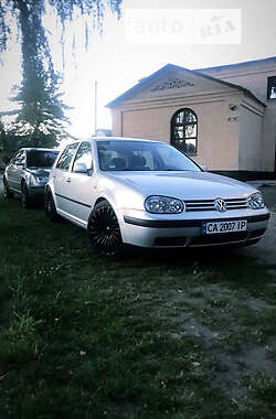 Хэтчбек Volkswagen Golf IV 1999 в Черкассах