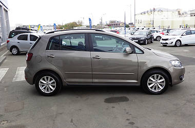 Хэтчбек Volkswagen Golf Plus 2012 в Киеве