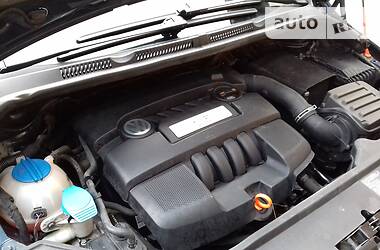 Хетчбек Volkswagen Golf Plus 2007 в 