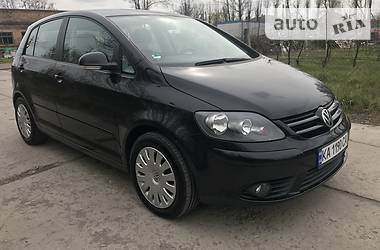 Хетчбек Volkswagen Golf Plus 2007 в 