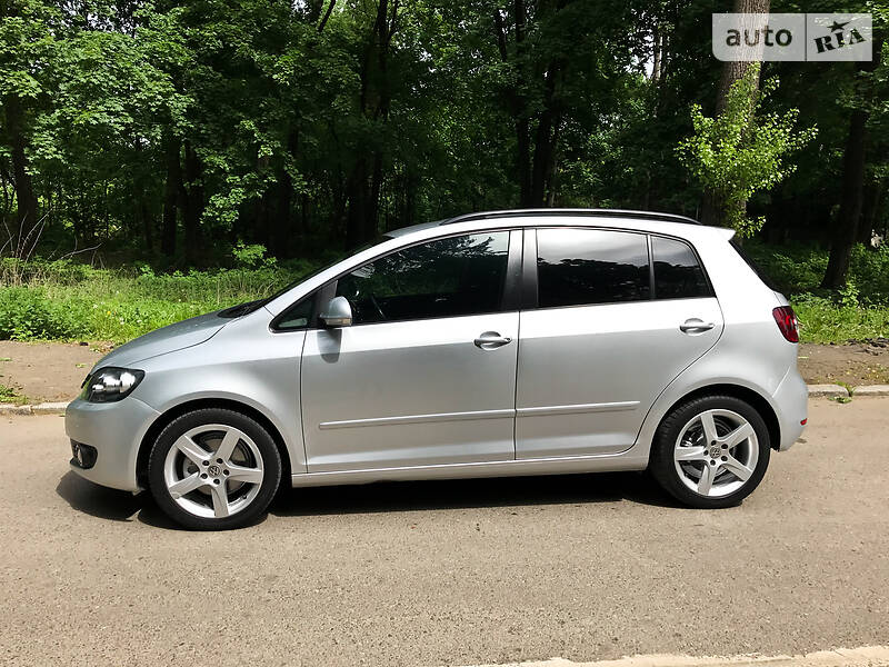 Хетчбек Volkswagen Golf Plus 2011 в Чернівцях