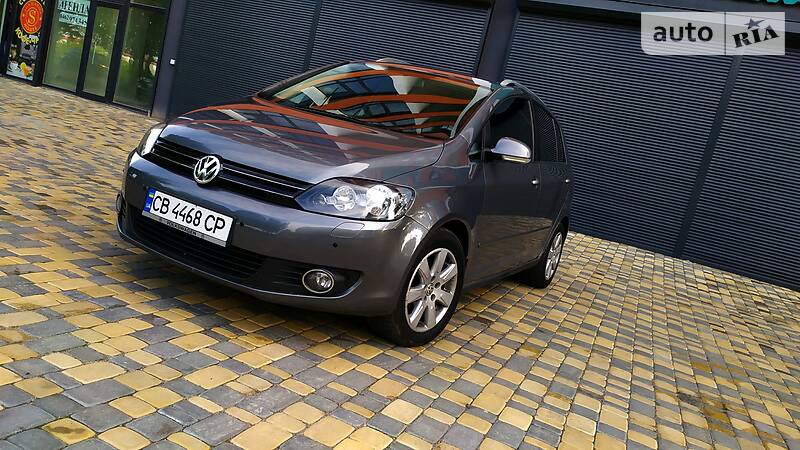 Volkswagen golf plus 2012