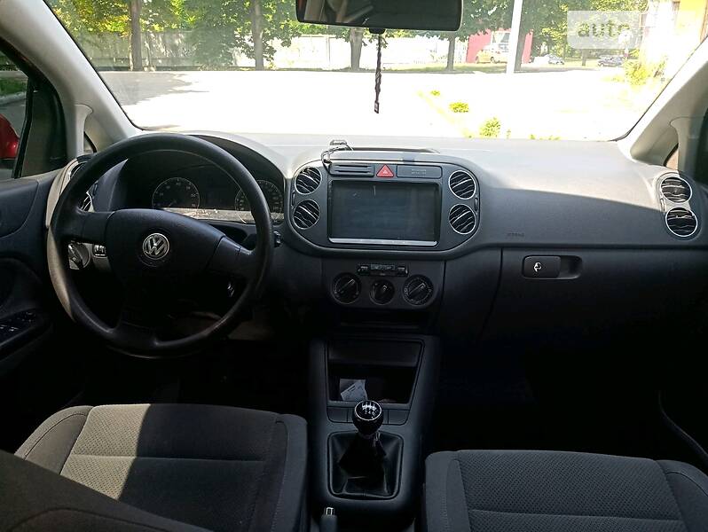 Седан Volkswagen Golf Plus 2005 в Черкасах