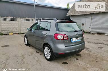 Хетчбек Volkswagen Golf Plus 2007 в 