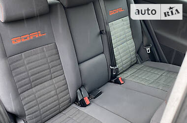 Хэтчбек Volkswagen Golf Plus 2006 в 