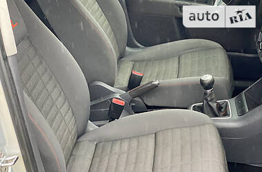 Хэтчбек Volkswagen Golf Plus 2006 в 