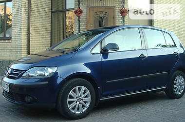 Хэтчбек Volkswagen Golf Plus 2010 в Чернигове