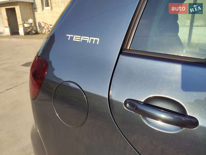 Хетчбек Volkswagen Golf Plus 2011 в Кам'янці-Бузькій