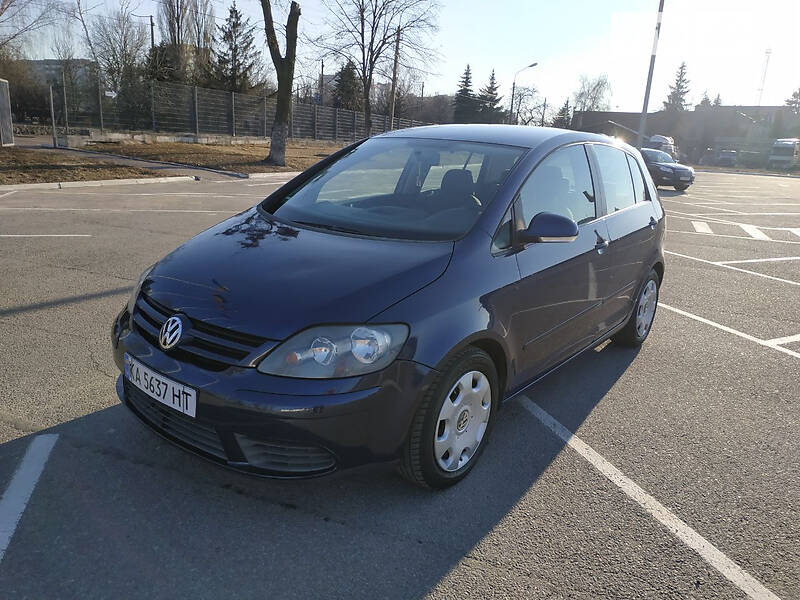 Хетчбек Volkswagen Golf Plus 2008 в Житомирі