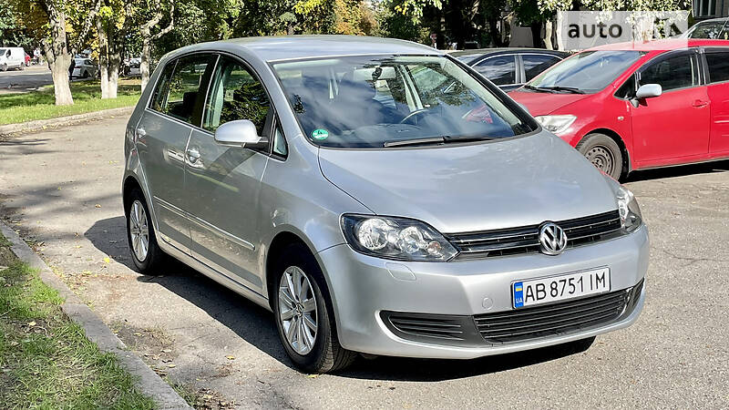 Хэтчбек Volkswagen Golf Plus 2011 в Киеве