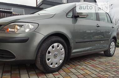 Хэтчбек Volkswagen Golf Plus 2006 в Ровно