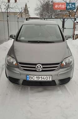 Хэтчбек Volkswagen Golf Plus 2005 в Сокале