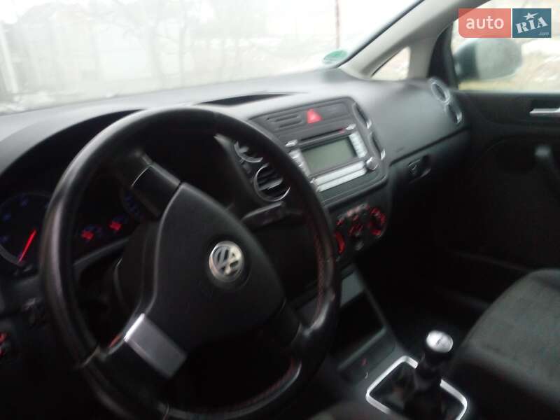 Хетчбек Volkswagen Golf Plus 2006 в Тростянці