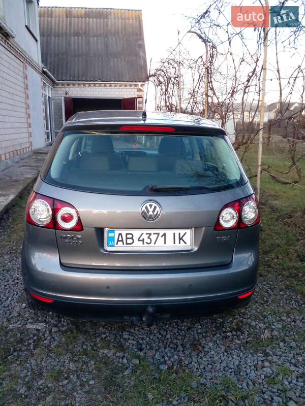 Хетчбек Volkswagen Golf Plus 2006 в Тростянці
