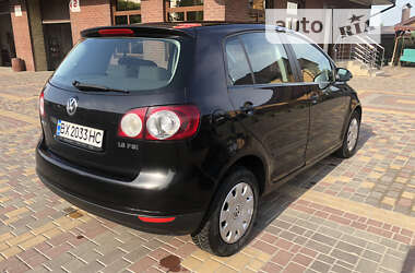 Хэтчбек Volkswagen Golf Plus 2005 в 