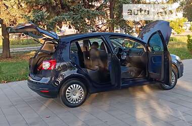 Хетчбек Volkswagen Golf Plus 2008 в 
