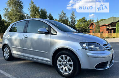 Хэтчбек Volkswagen Golf Plus 2006 в 