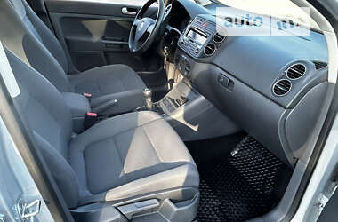 Хэтчбек Volkswagen Golf Plus 2006 в 