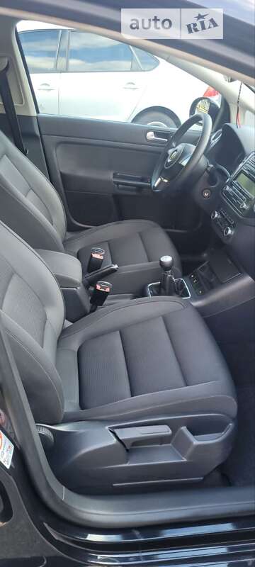 Хэтчбек Volkswagen Golf Plus 2010 в Харькове