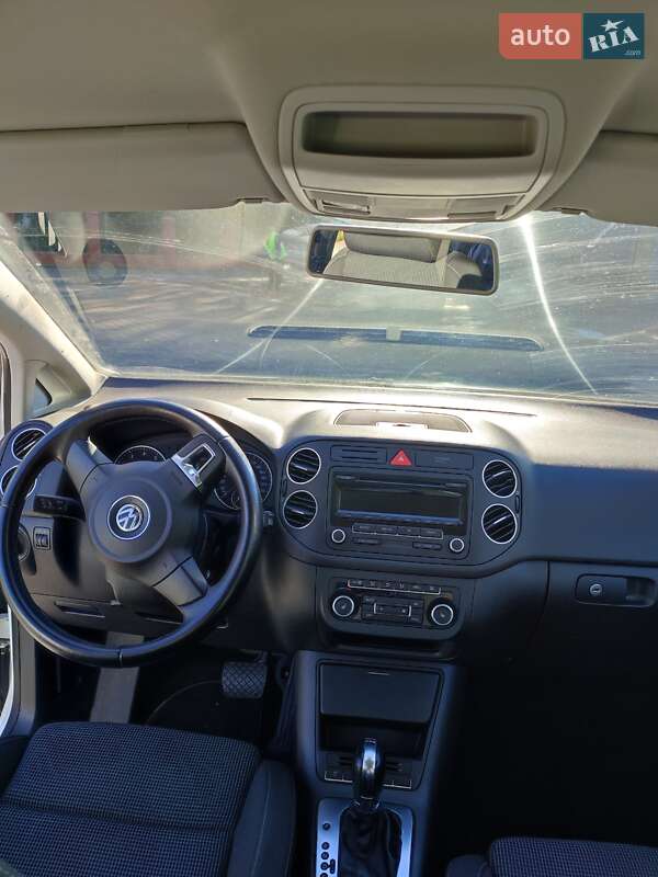 Хэтчбек Volkswagen Golf Plus 2012 в Луцке фото 15 Хэтчбек Volkswagen Golf Plus 2012 в Луцке