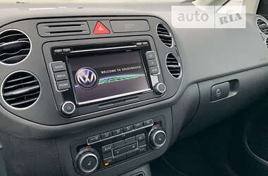 Хэтчбек Volkswagen Golf Plus 2010 в 