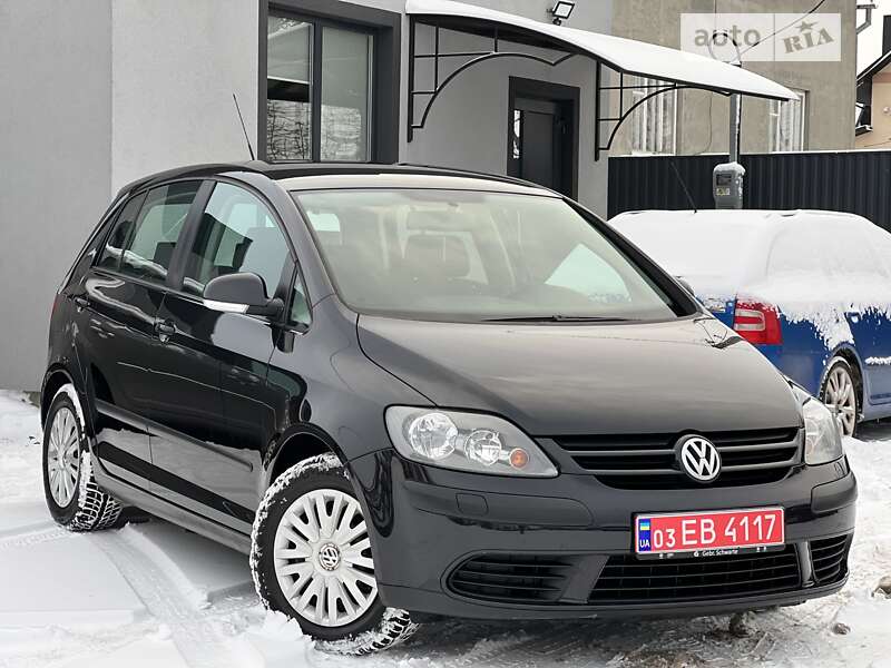 Хетчбек Volkswagen Golf Plus 2006 в Луцьку
