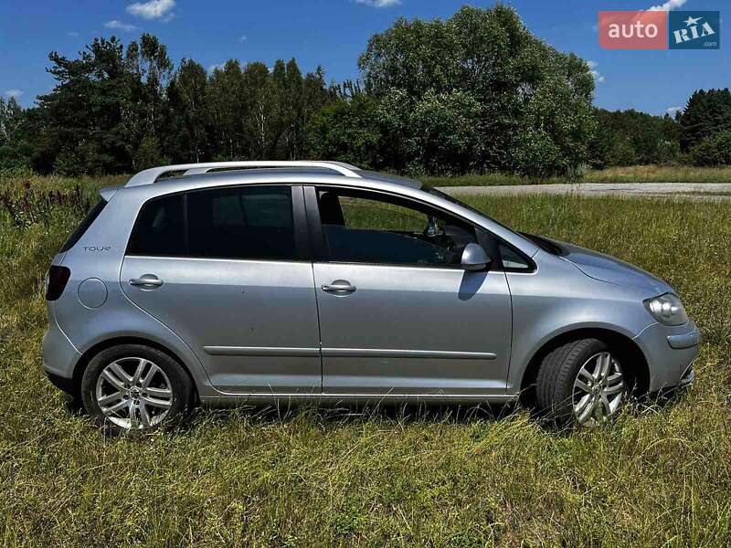 Хэтчбек Volkswagen Golf Plus 2007 в Житомире