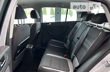 Хэтчбек Volkswagen Golf Plus 2013 в Нововолынске