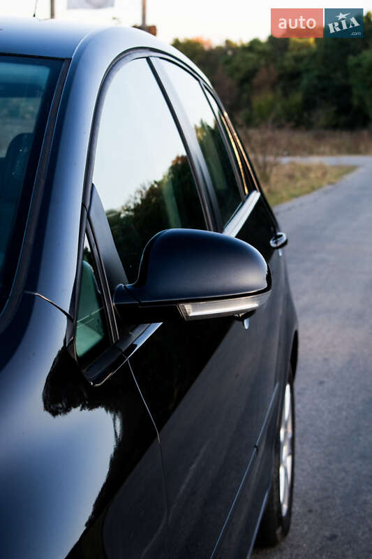 Хетчбек Volkswagen Golf Plus 2005 в Дніпрі