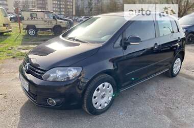 Хэтчбек Volkswagen Golf Plus 2010 в Киеве