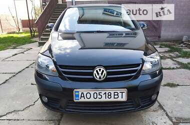 Хэтчбек Volkswagen Golf Plus 2007 в Ужгороде