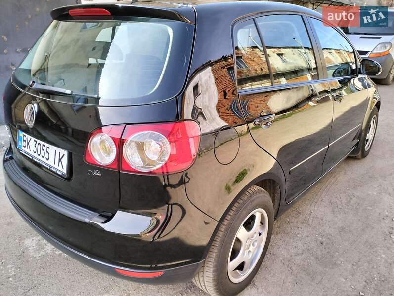 Хэтчбек Volkswagen Golf Plus 2005 в Ровно