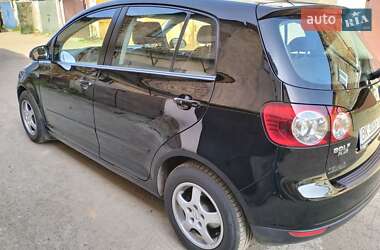 Хэтчбек Volkswagen Golf Plus 2005 в Ровно