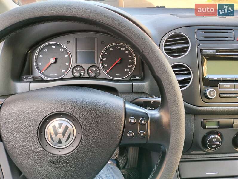 Хэтчбек Volkswagen Golf Plus 2005 в Ровно