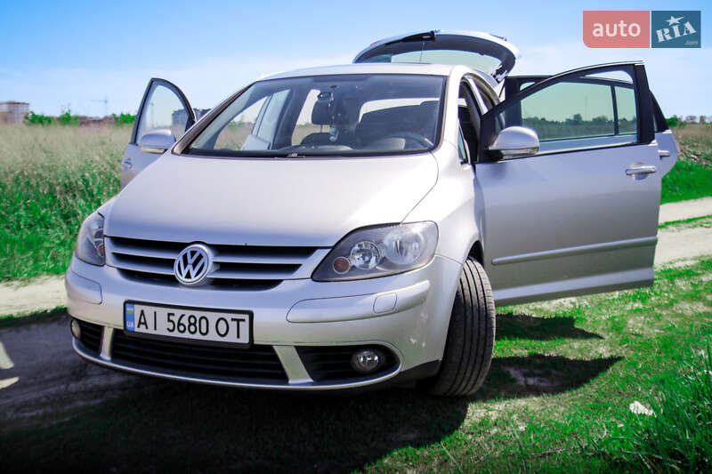 Хетчбек Volkswagen Golf Plus 2007 в Києві
