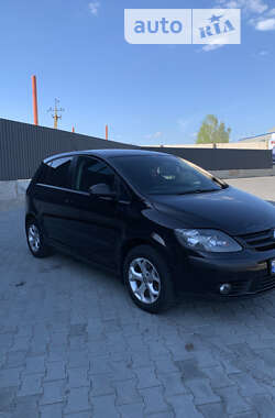 Хэтчбек Volkswagen Golf Plus 2007 в Вознесенске