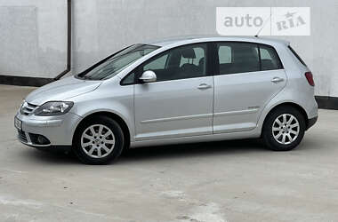 Хэтчбек Volkswagen Golf Plus 2008 в Виннице