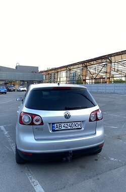 Хетчбек Volkswagen Golf Plus 2007 в Дніпрі