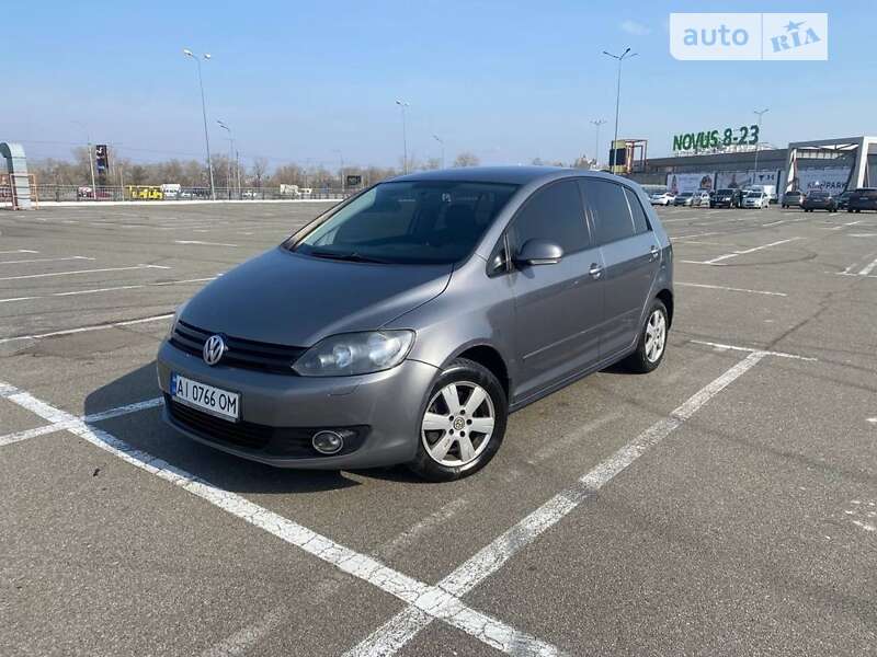 Хетчбек Volkswagen Golf Plus 2011 в Києві