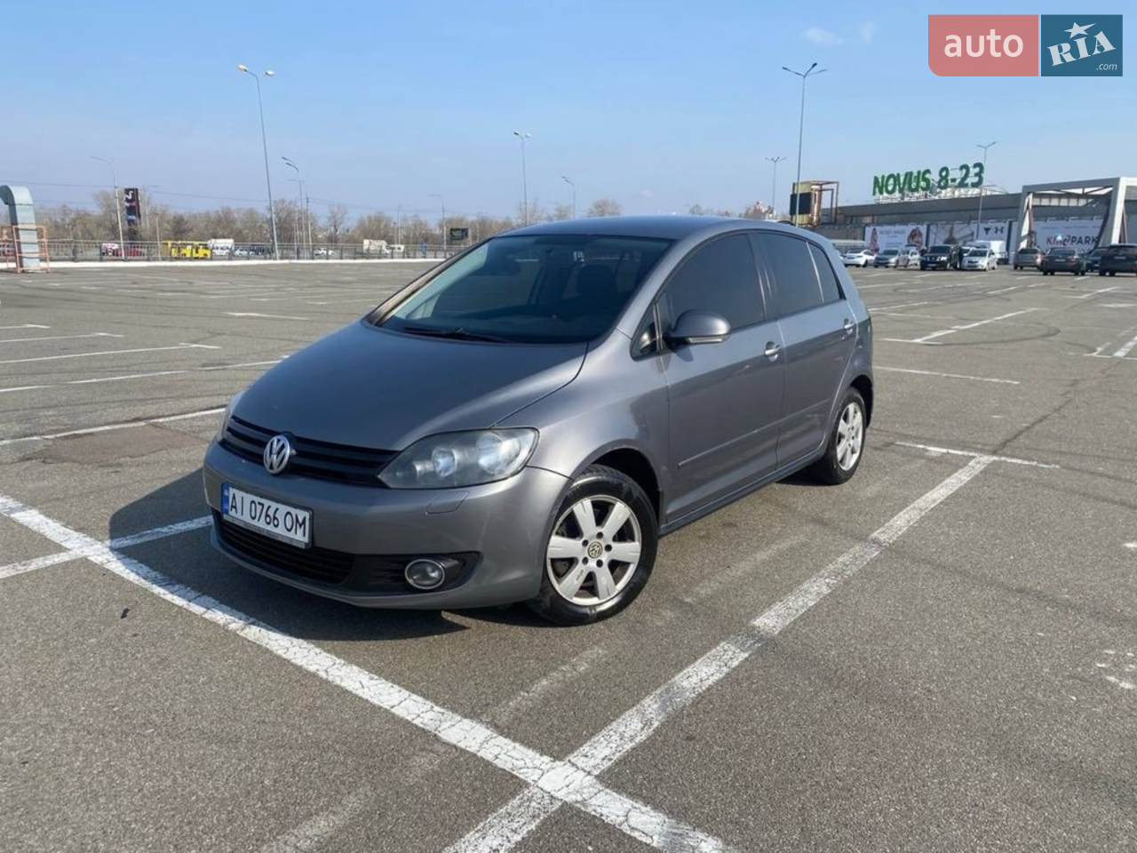 2010 Volkswagen Golf Plus - мініатюра 13