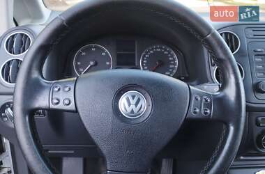 Хэтчбек Volkswagen Golf Plus 2005 в 
