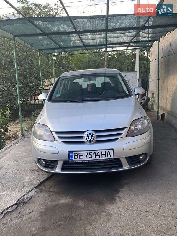 Хетчбек Volkswagen Golf Plus 2006 в Первомайську